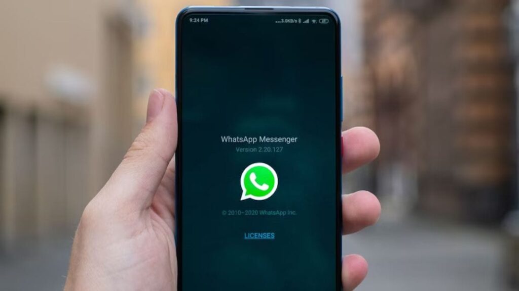 WhatsApp for Android Said to Be Working on Suggested Conversation Topics for Meta AI